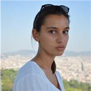 Studentessa universitaria da famiglia inglese